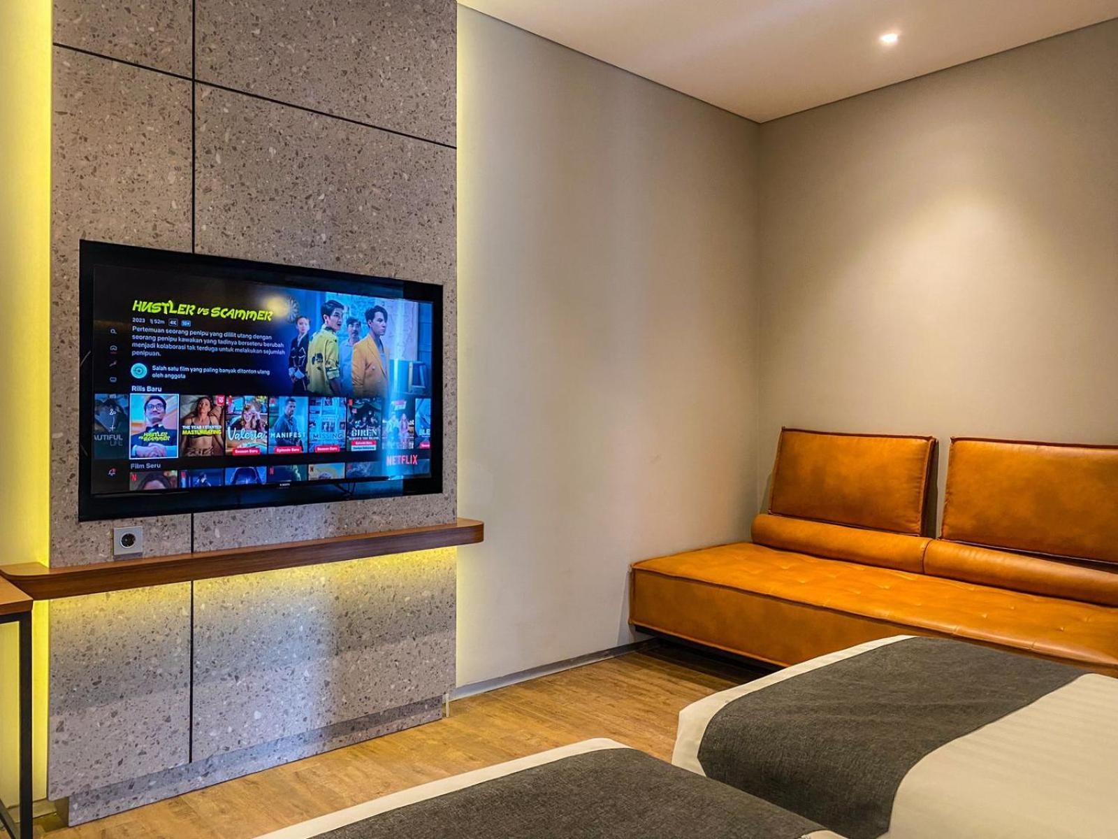 Nata Azana Hotel Solo Exteriör bild